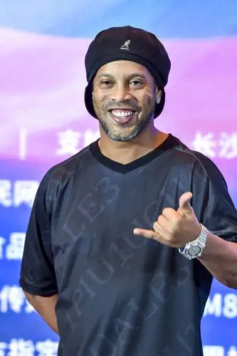 久尔杰维奇：罚丢点球是常有的事，刘诚宇将成为国足重要球员.